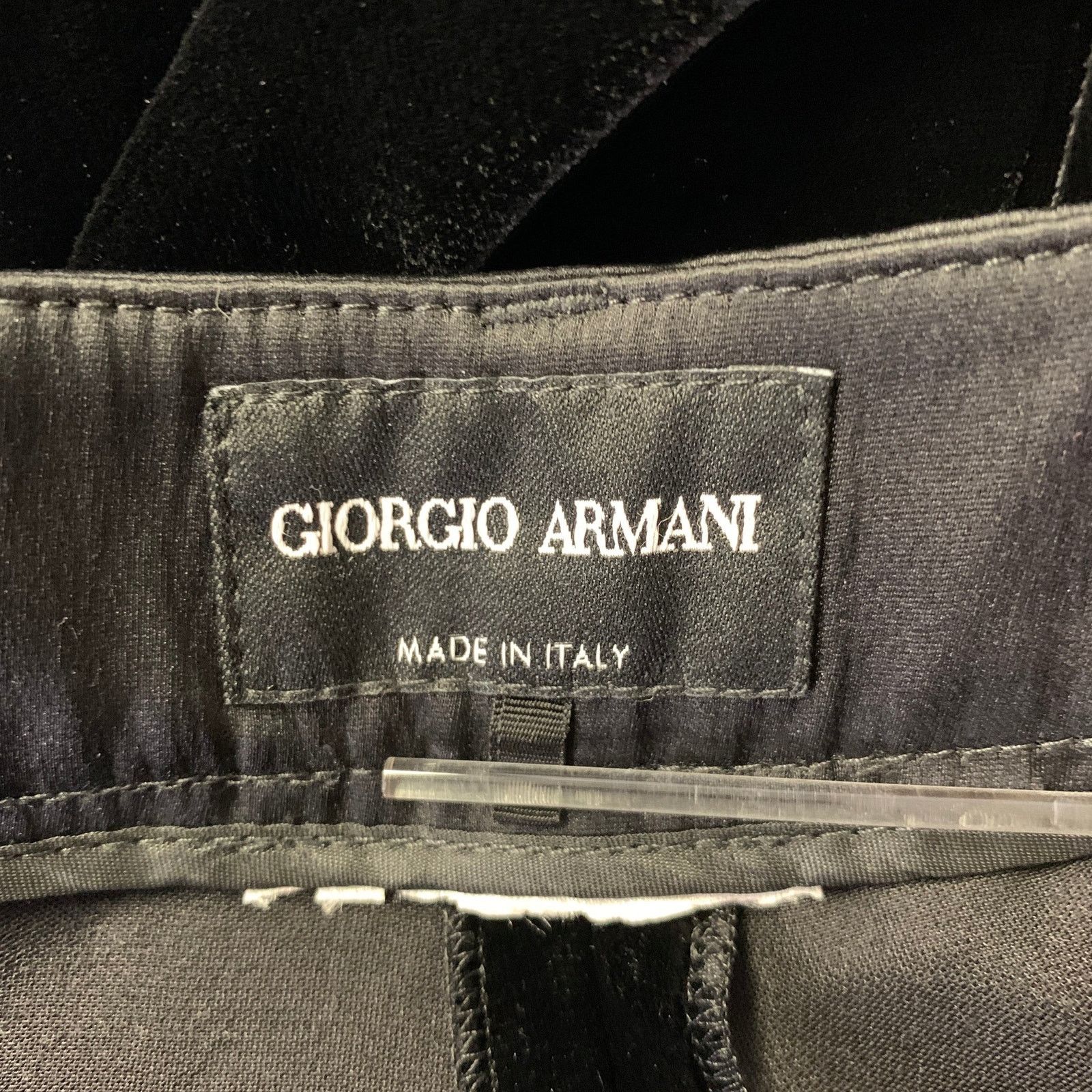 Giorgio Armani GIORGIO ARMANI Size 30 Black Velvet Wide Leg Dress Pants Size US 30 / EU 46 - 4 Thumbnail