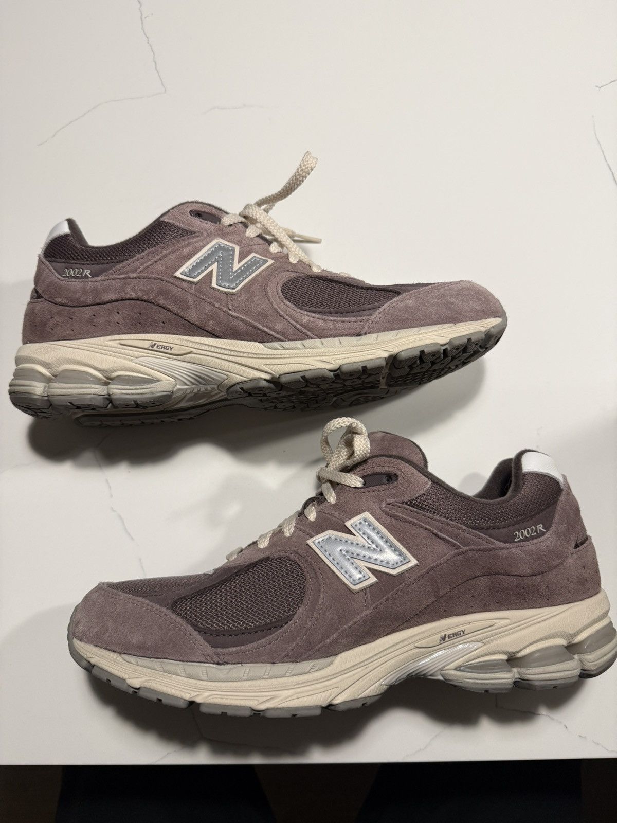 New Balance New Balance 2002R Black Fig Size US 10.5 / EU 43-44 - 1 Thumbnail