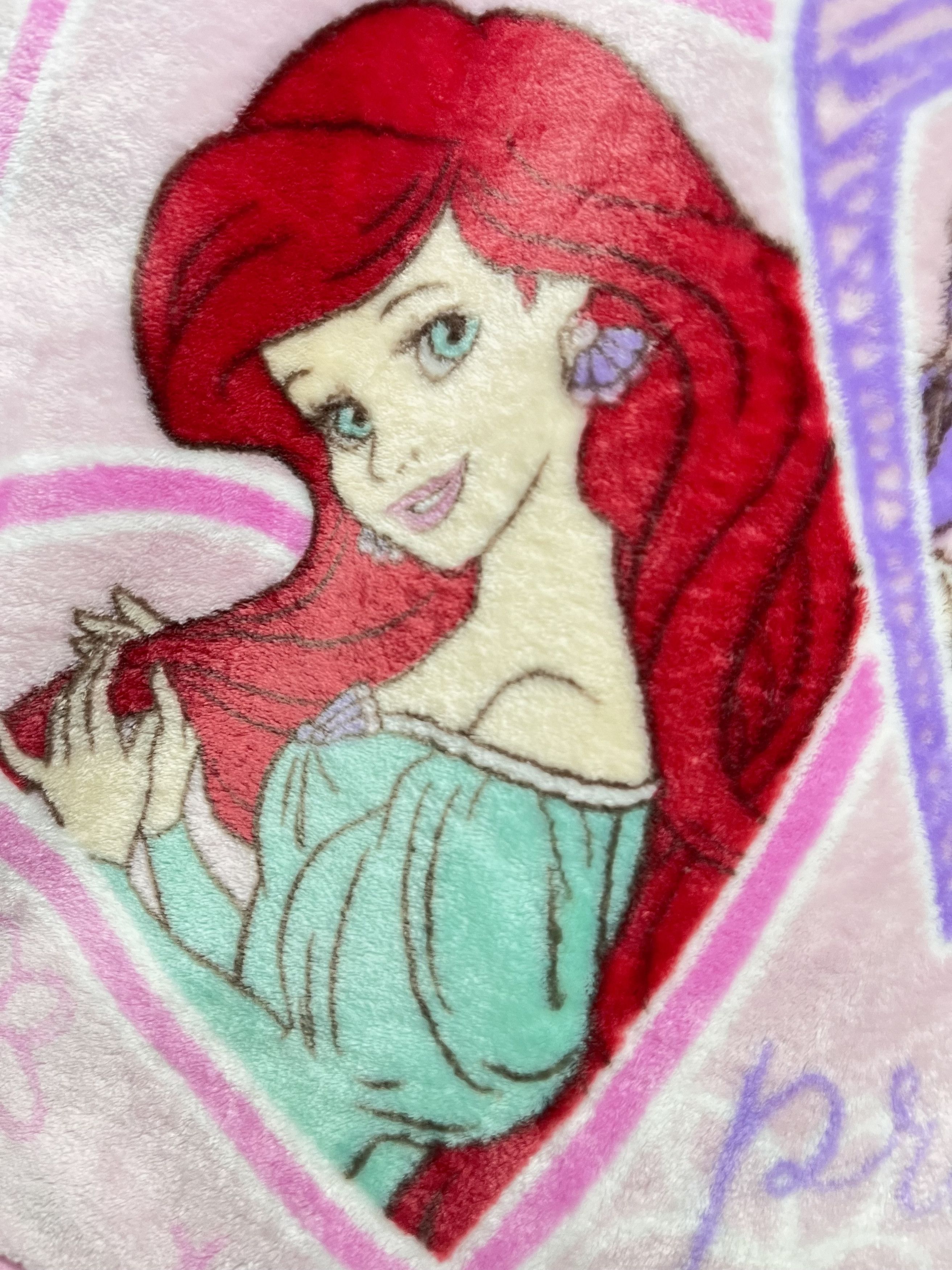 Disney DOPE❤️Vintage Disney PRINCESS Character Fluffy Fleece Vest Size US S / EU 44-46 / 1 - 12 Thumbnail
