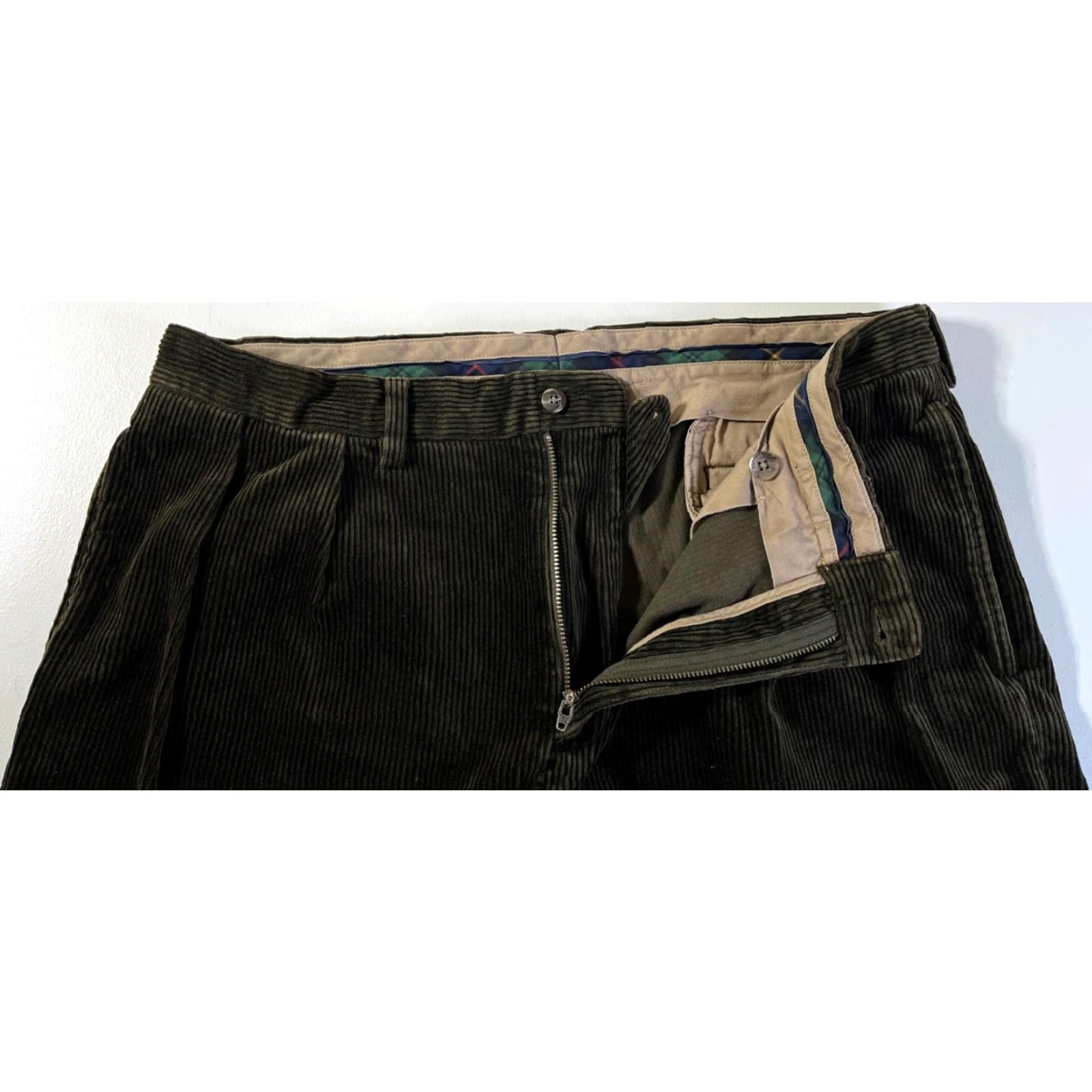 Polo Ralph Lauren Polo Ralph Lauren Men's Corduroy Ethan Pant Vintage Pleated Straight Leg 38x31 Green Chino Casual 100% Cotton Relaxed" Size US M / EU 48-50 / 2 - 4 Thumbnail