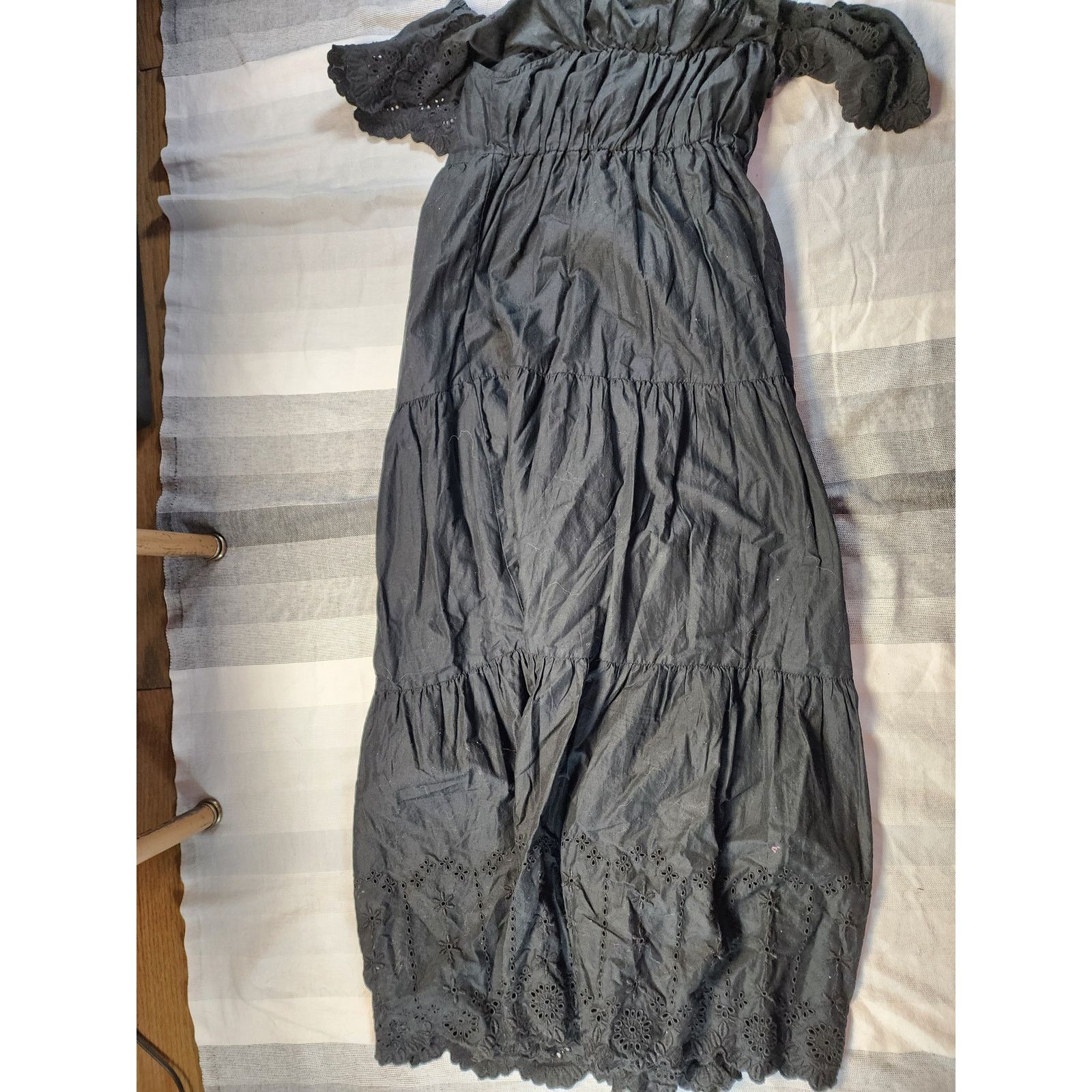 Old Navy Old Navy Women's Cold-Shoulder Maxi Swing Dress Size M / US 6-8 / IT 42-44 - 5 Thumbnail