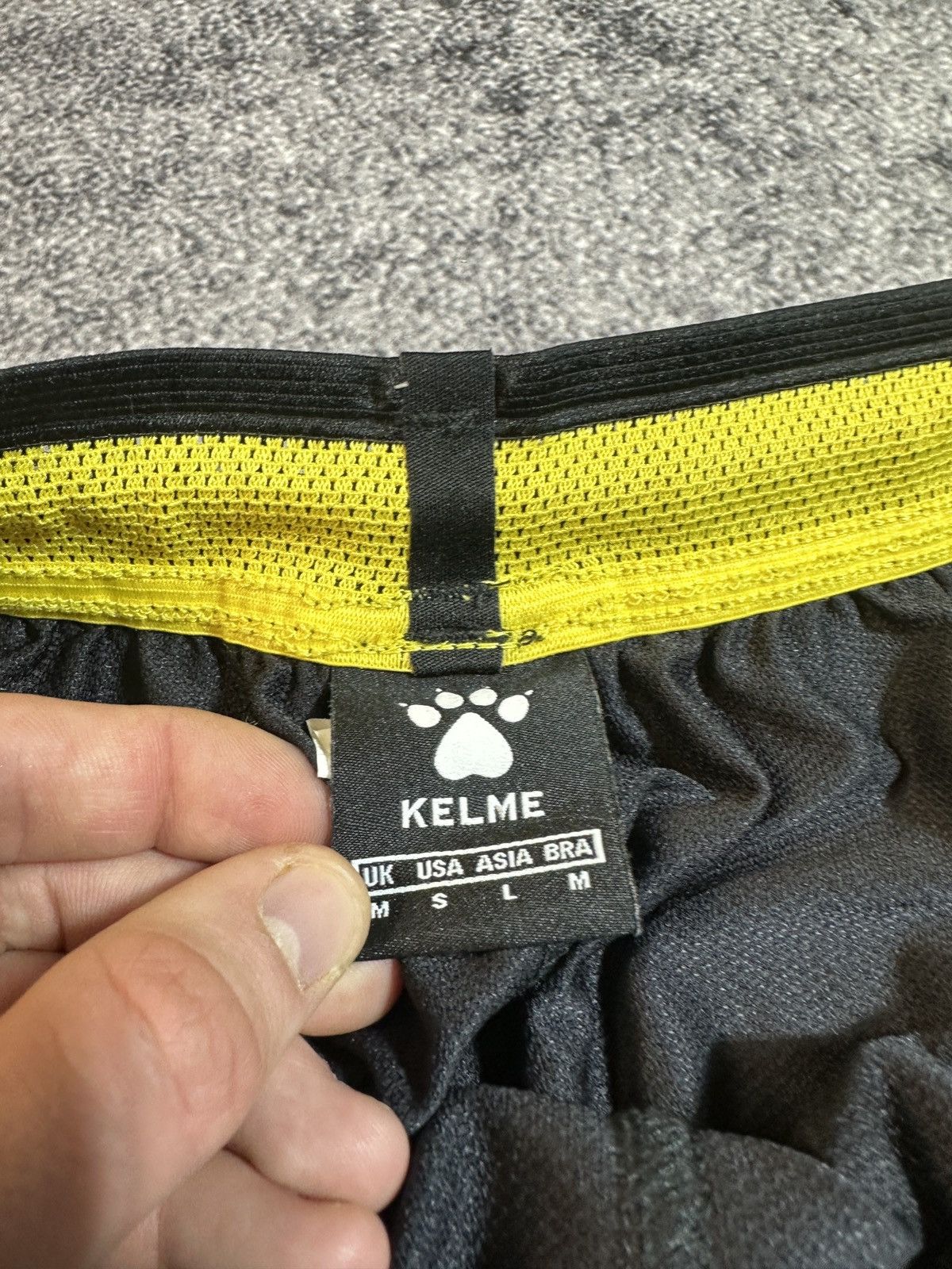Other Kelme Watford Soccer Shorts Streetwear Rare Casual M England Size US 32 / EU 48 - 4 Thumbnail