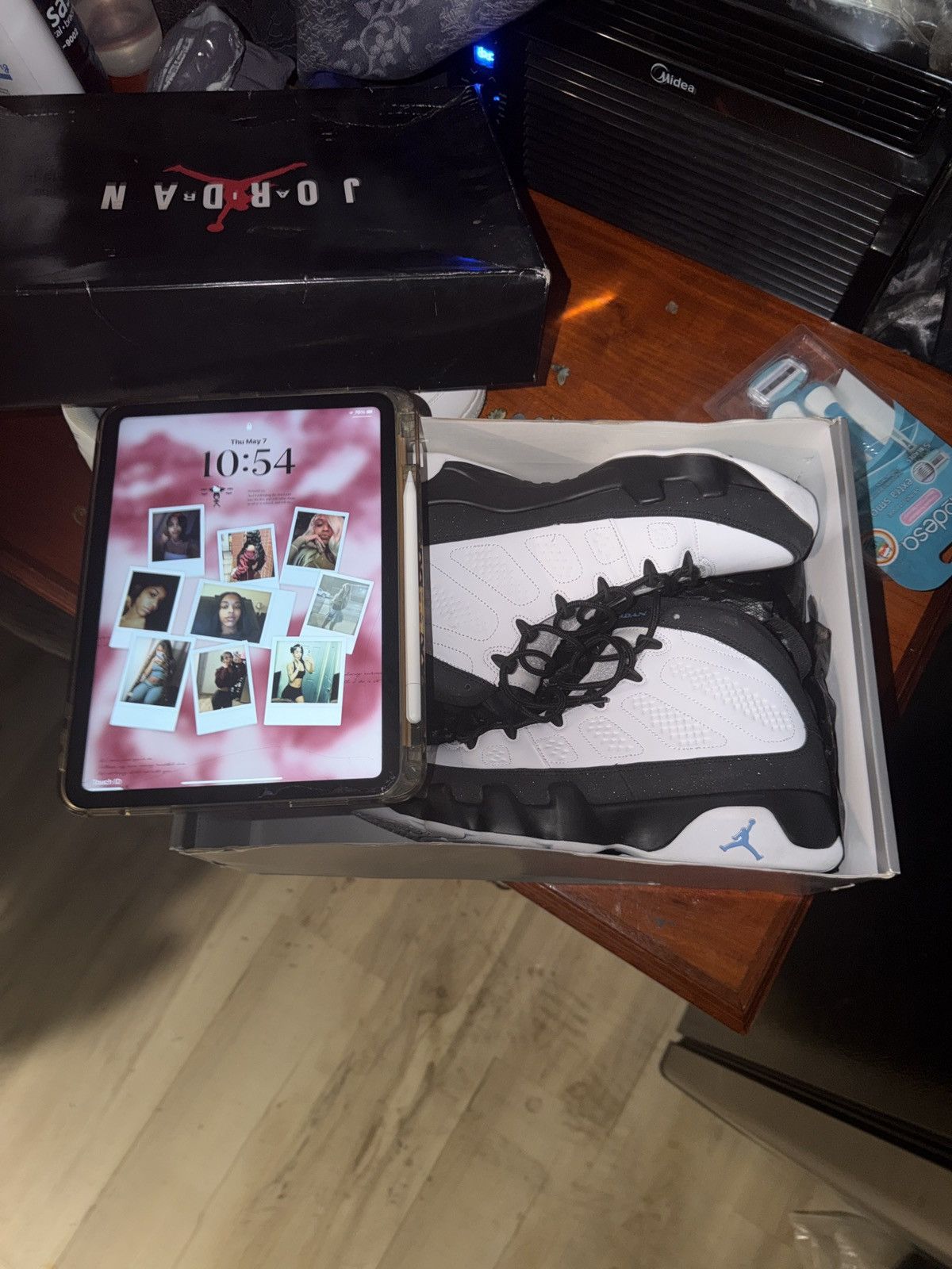 Jordan Brand Jordan Air Jordan 9 university blue Men's Mid Top Sneakers Size US 10 / EU 43 - 8 Thumbnail