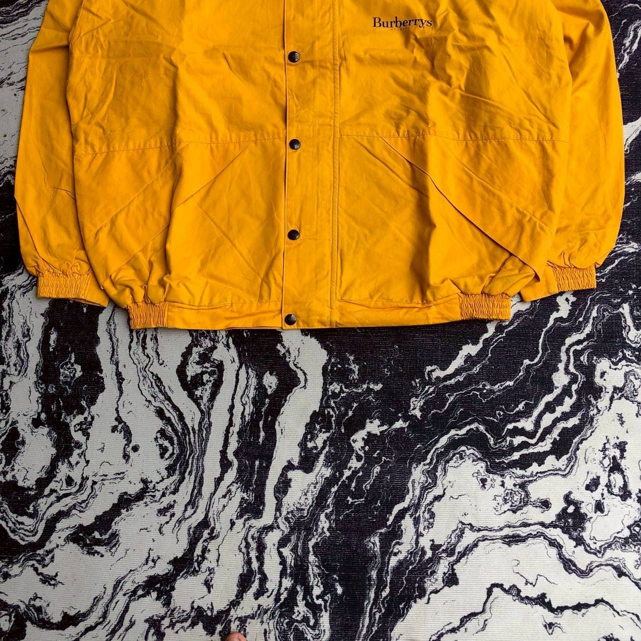 Burberry Vintage 90s Burberrys Yellow Windbreaker Jacket Size US L / EU 52-54 / 3 - 4 Thumbnail