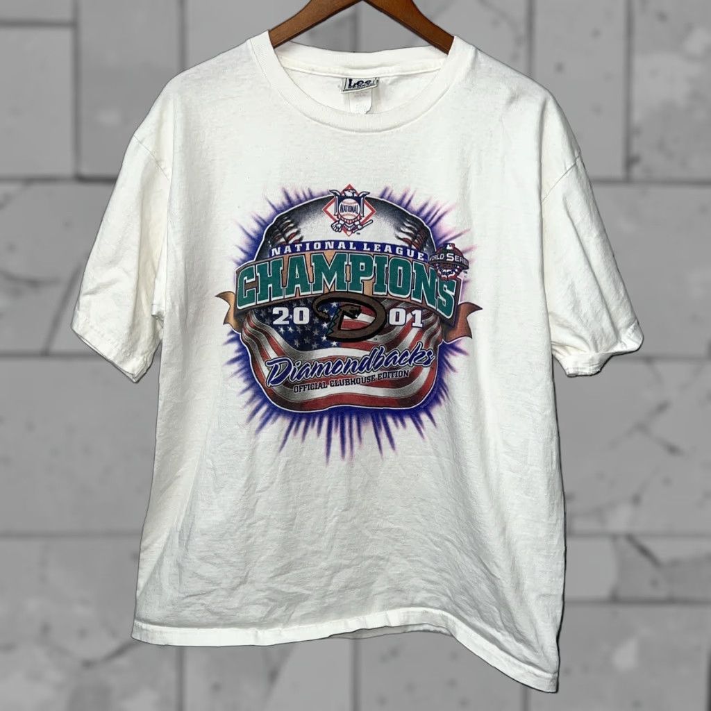 Lee Lee 2001 Diamond Backs National League Champions T-Shirt Mens Size L Size US L / EU 52-54 / 3 - 1 Thumbnail