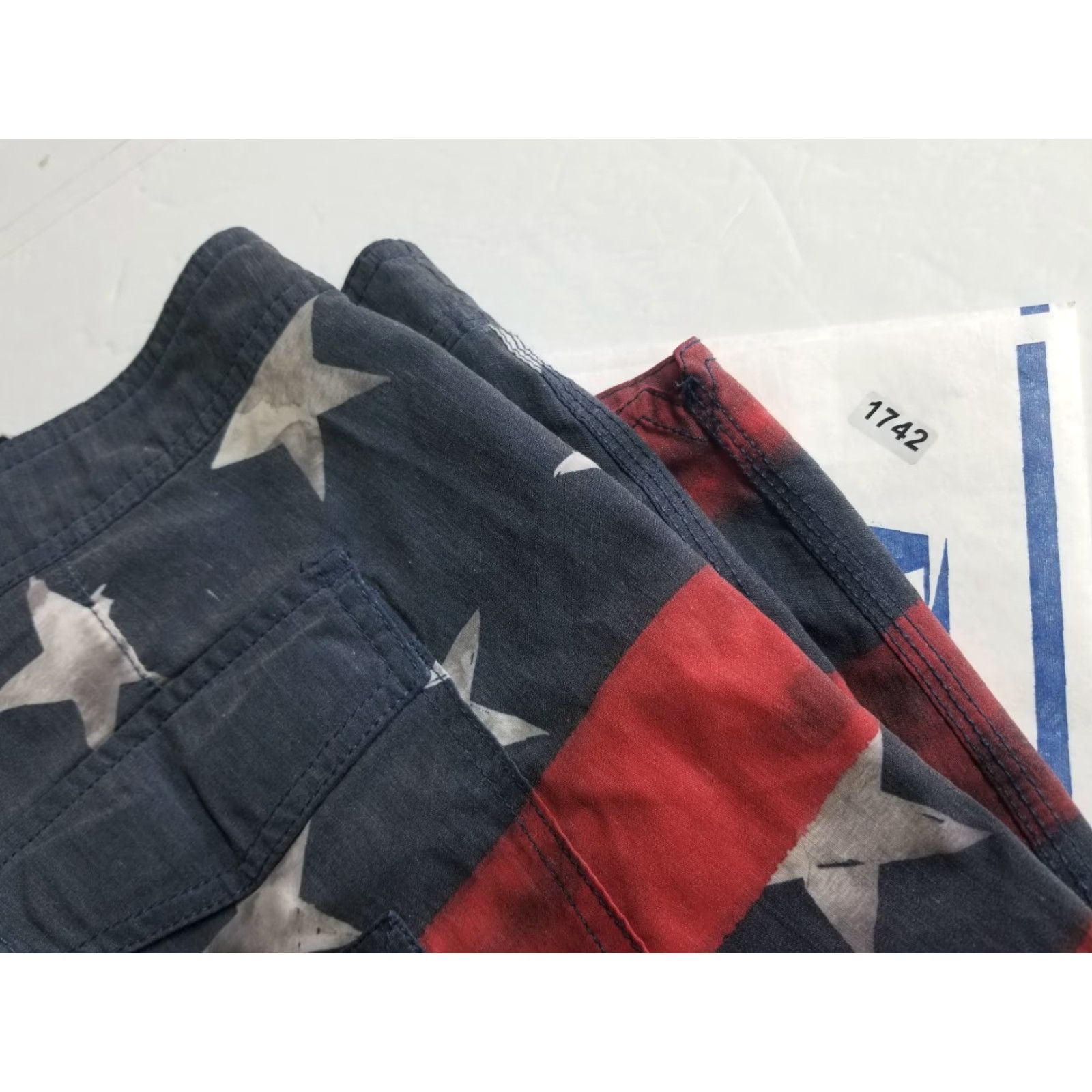 O'Neill O'Neill Board Shorts Surf Swim Bottom Mens Size 33 Multicolor Flag Theme Surfing American Flag Men ShortNonetheless Size US 33 - 8 Thumbnail