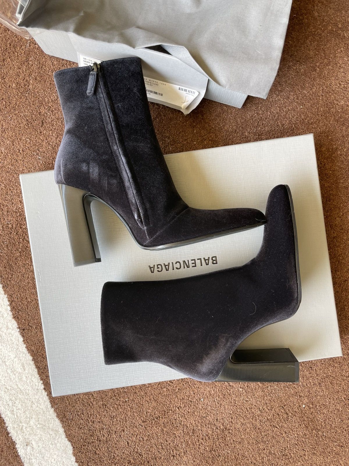 Balenciaga Balenciaga Velvet Heeled boots Size US 8 / IT 38 - 6 Thumbnail