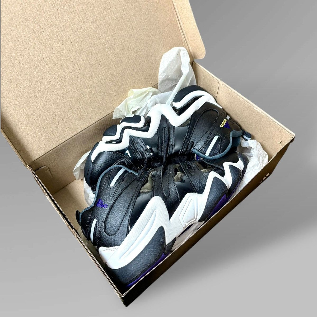 Adidas Adidas Crazy 8 Basketball Sneakers US Big Boys/Girls 6.5 Size ONE SIZE - 2 Thumbnail