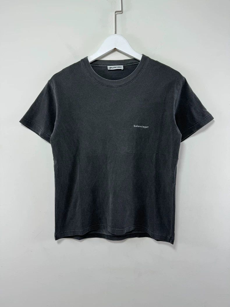 Balenciaga Balenciaga Logo Wash Tee Size M-dmc Size US M / EU 48-50 / 2 - 1 Thumbnail