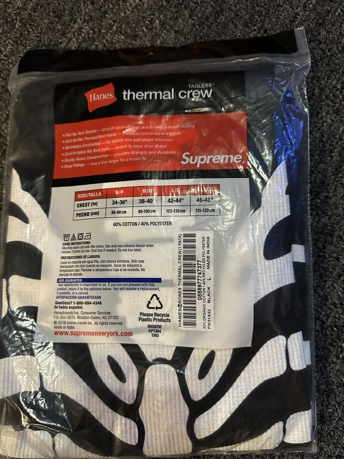 Hanes × Supreme Supreme Hanes thermal bones set Size US M / EU 48-50 / 2 - 4 Thumbnail