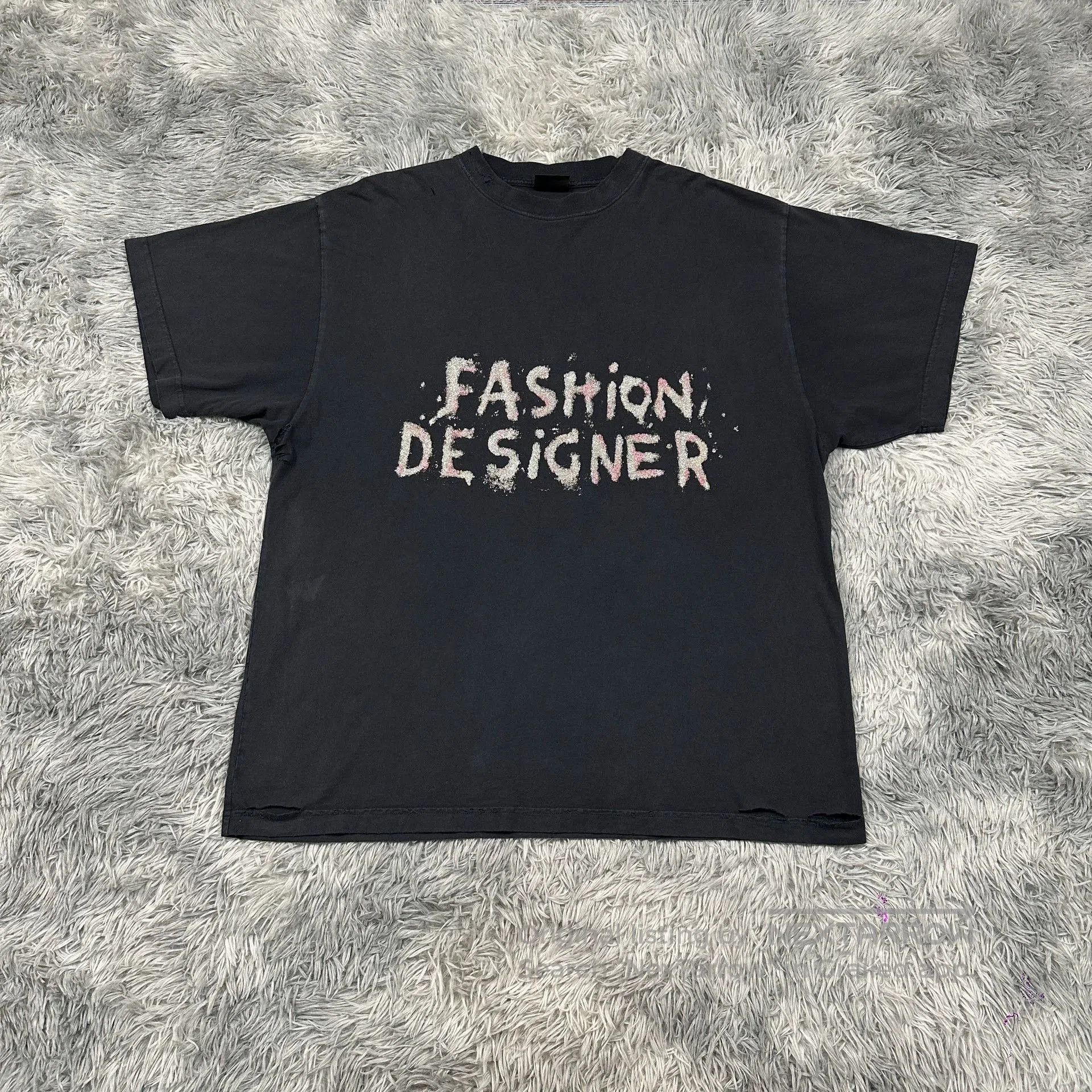 balenciaga fashion designer distressed short sleeve t.
