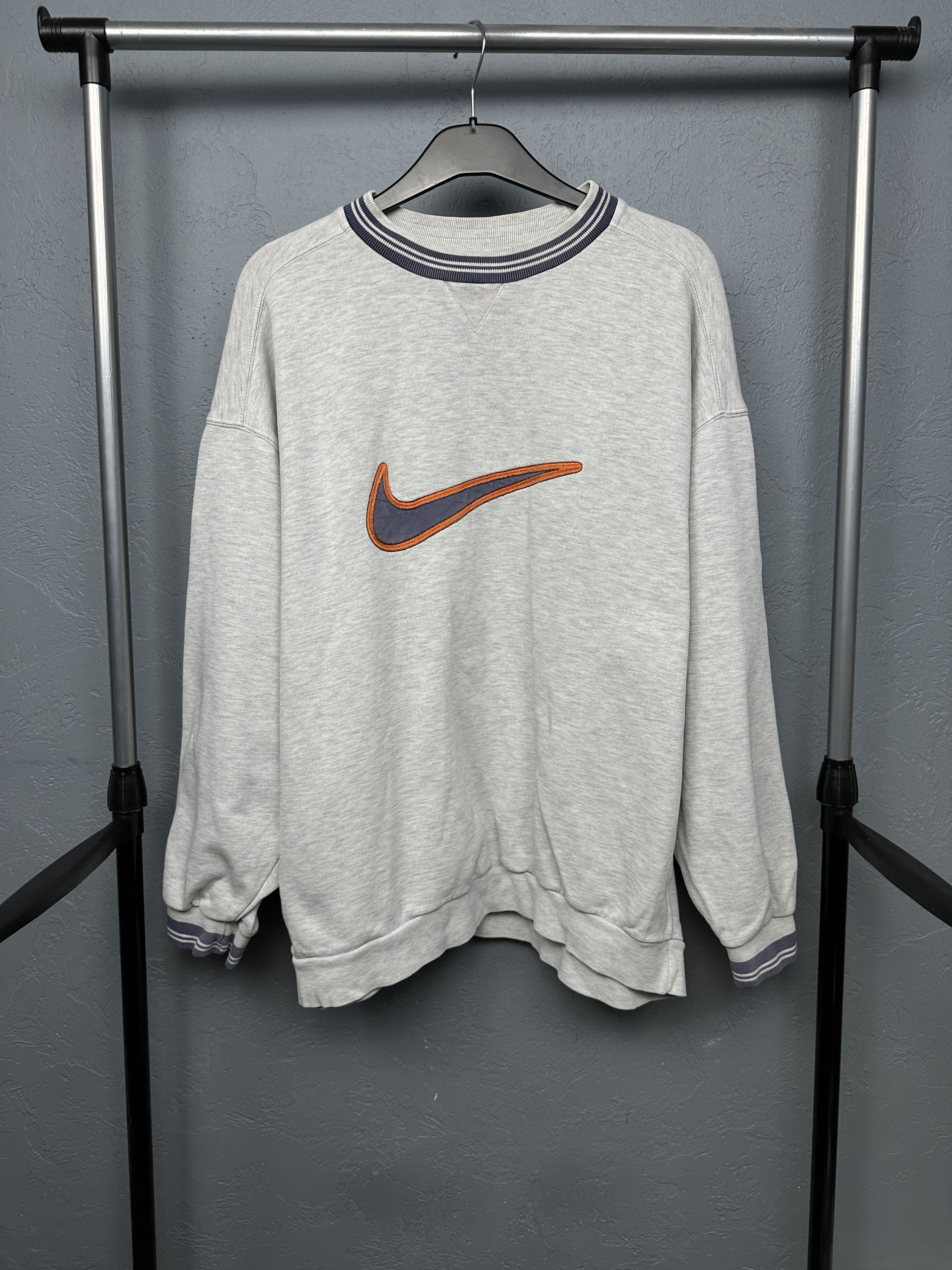 Nike Nike 90s Vintage Mens Big Logo Swoosh Sweatshirt Size US XL / EU 56 / 4 - 1 Thumbnail