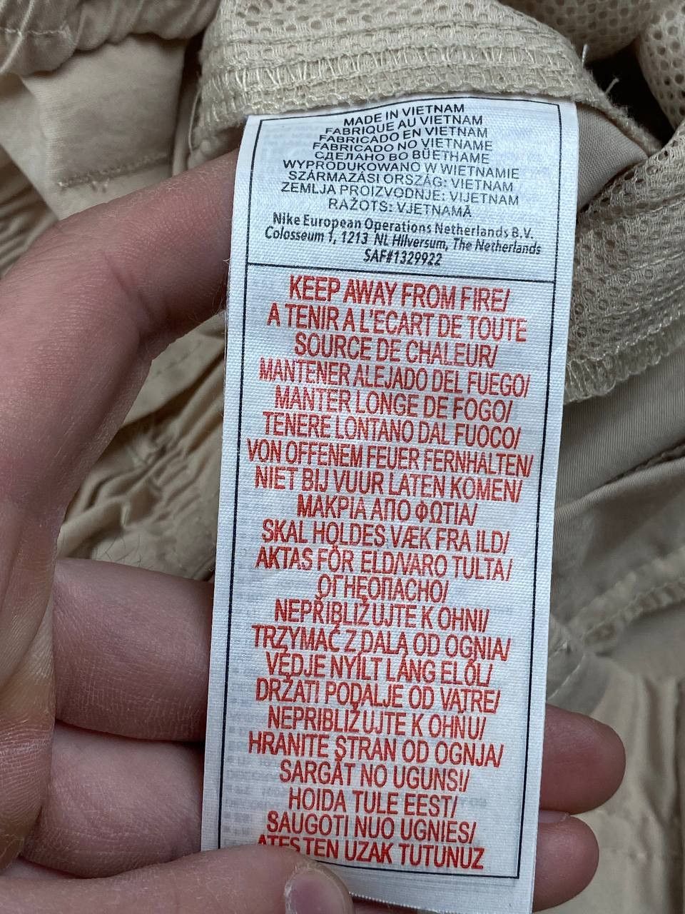 Nike ACG Vintage Nike ACG Cargo Baggy Pants Y2K Men Size L Beige Size US 34 / EU 50 - 11 Thumbnail