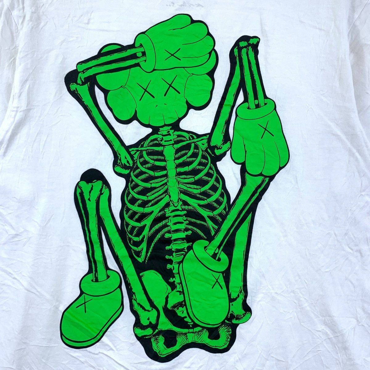Kaws × Uniqlo KAWS x UNIQLO COMPANION Green Skeleton Tee Shirt Size XL / US 12-14 / IT 48-50 - 5 Thumbnail