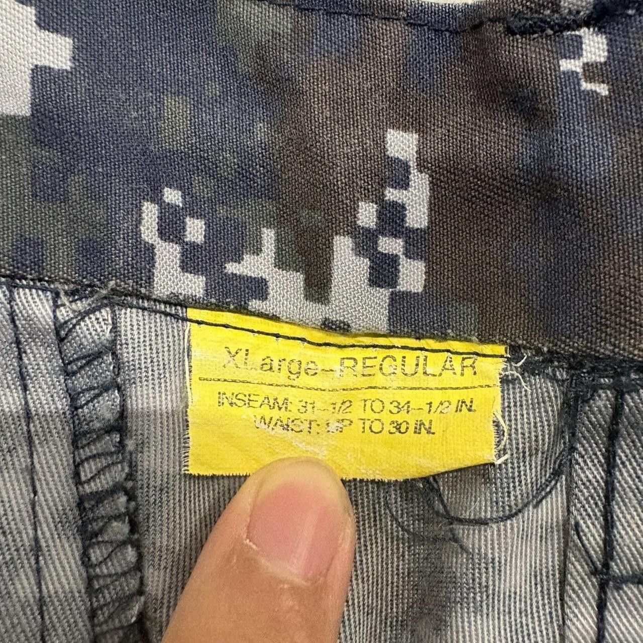 Vintage Crazy Vintage Y2K 2000s Grunge Skater Blue Digital Camo Streetwear Cargo Pants Size US 38 / EU 54 - 7 Thumbnail