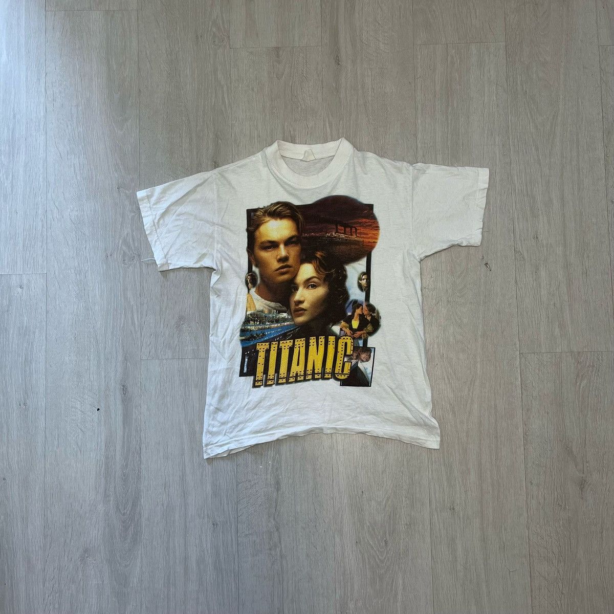 Vintage Vintage 90s Titanic shirt Size US XS / EU 42 / 0 - 1 Thumbnail