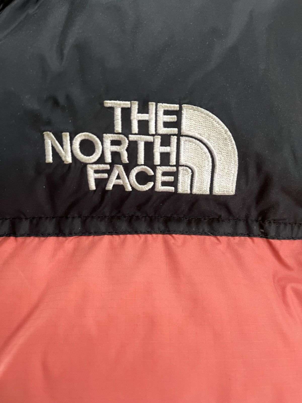 The North Face Pink The North Face 1996 Retro Nupste Jacket Size US L / EU 52-54 / 3 - 4 Thumbnail