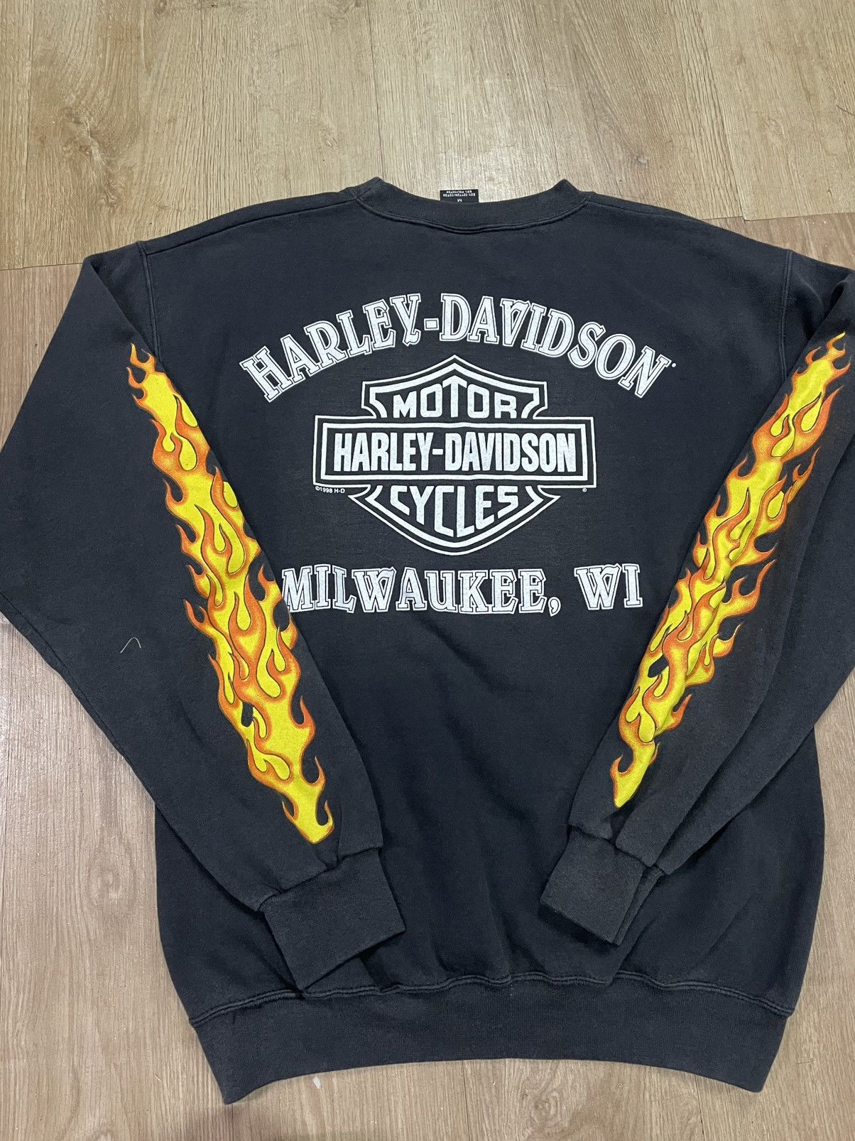 Harley Davidson × Vintage Vintage Harley Davidson flame spell out sweatshirt Size US M / EU 48-50 / 2 - 9 Thumbnail