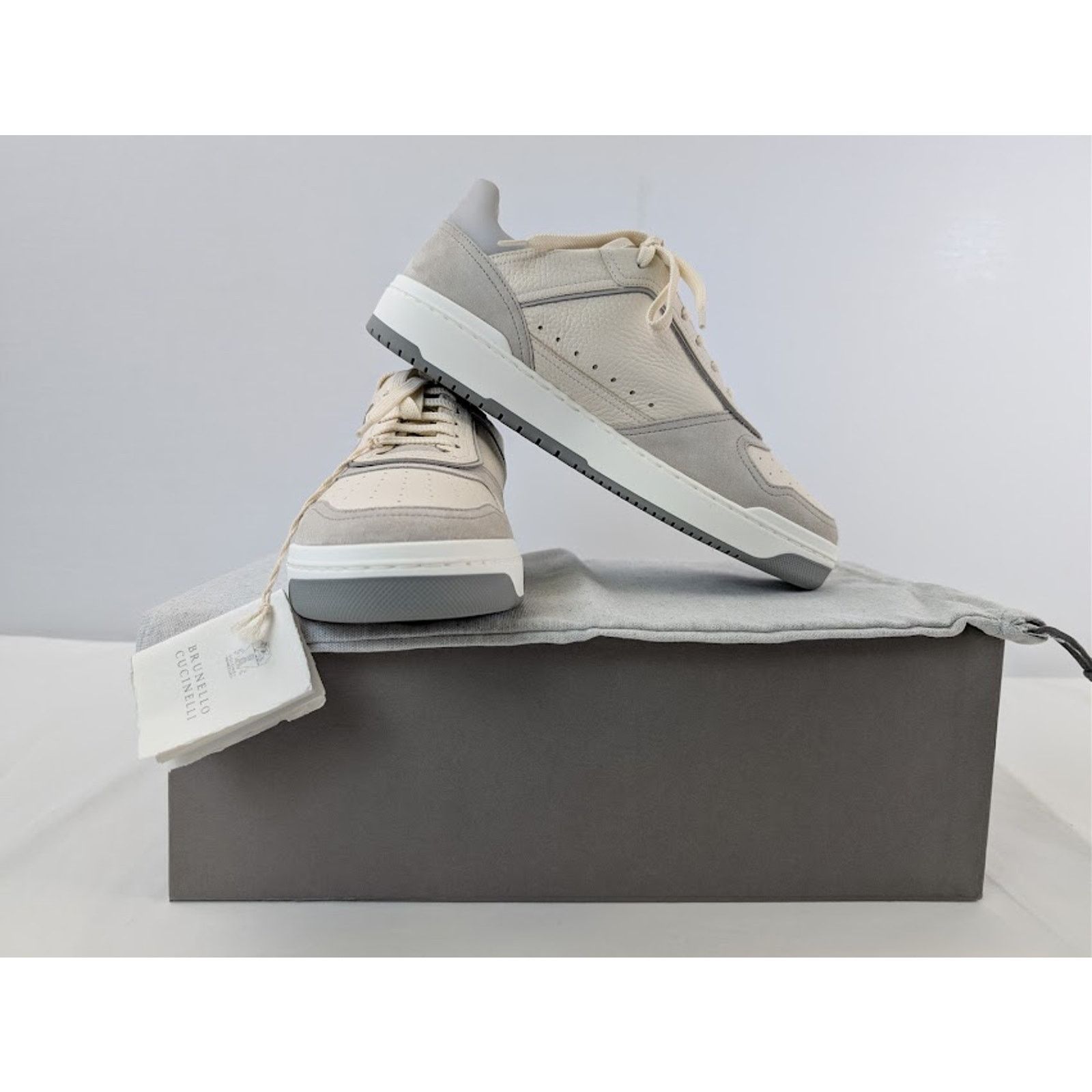 Brunello Cucinelli o1rshd1 Leather Low-Top Sneakers in White / Grey / Cream Size US 8 / EU 41 - 18 Thumbnail