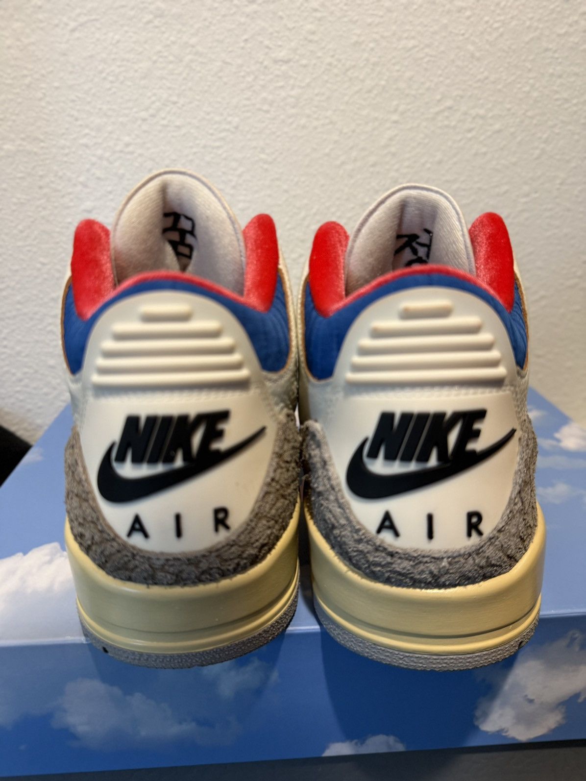 Jordan Brand Jordan 3 Seoul Size US 11 / EU 44 - 4 Thumbnail