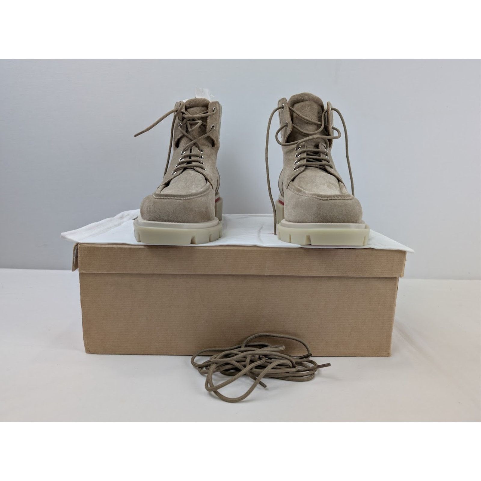 Christian Louboutin o1rshd1 Our Walk Flat Boot in Saharienne Size US 11.5 / EU 44-45 - 17 Thumbnail