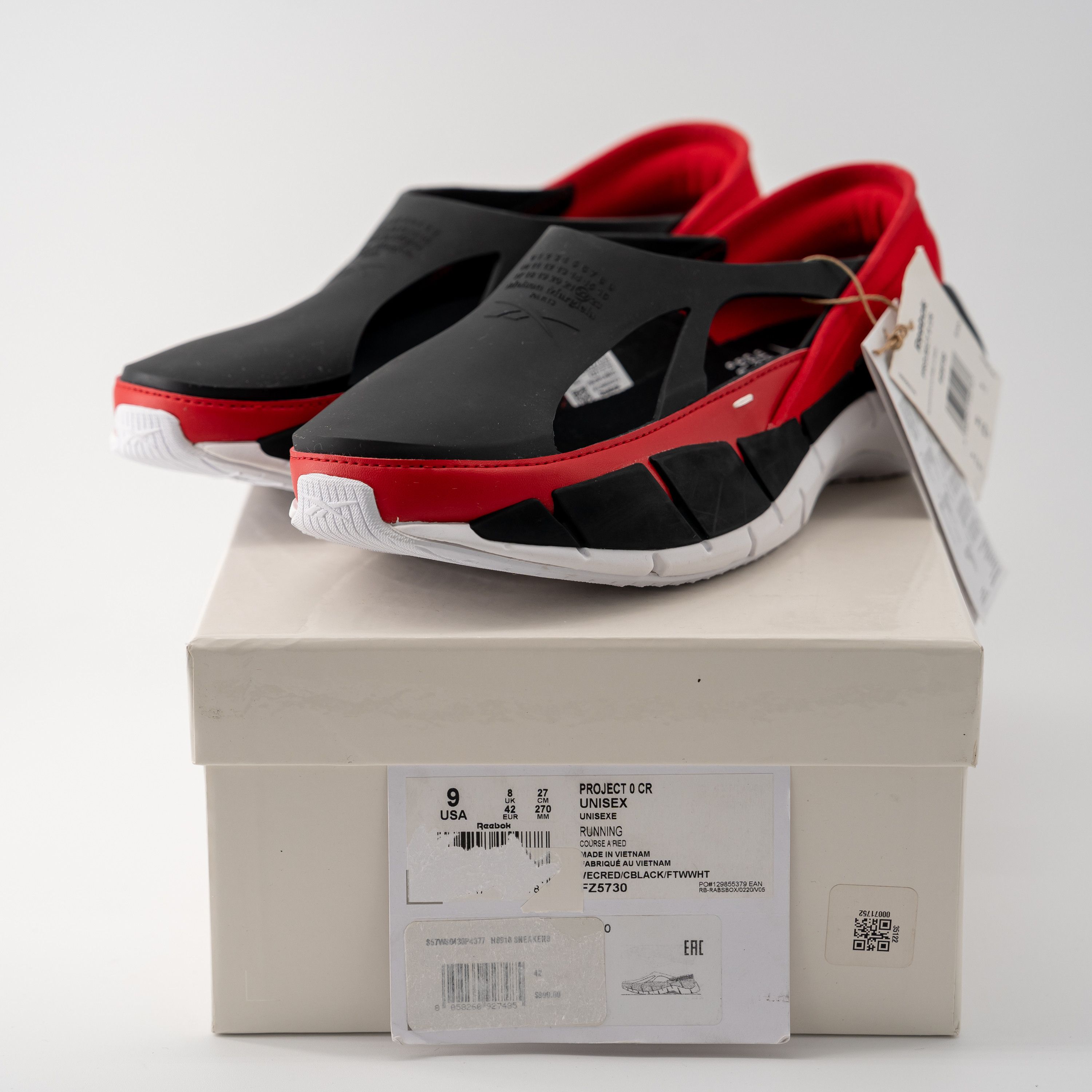 Maison Margiela × Reebok 9 Maison Margiela Reebok White Croafer Black Red Project 0 Size US 9 / EU 42 - 10 Thumbnail