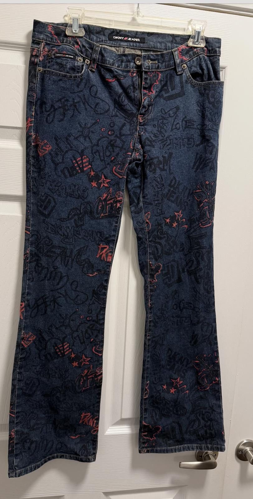 DKNY DKNY Graffiti Print Bootcut Jeans Size 9 Y2K Style Size 30" / US 8 / IT 44 - 4 Thumbnail