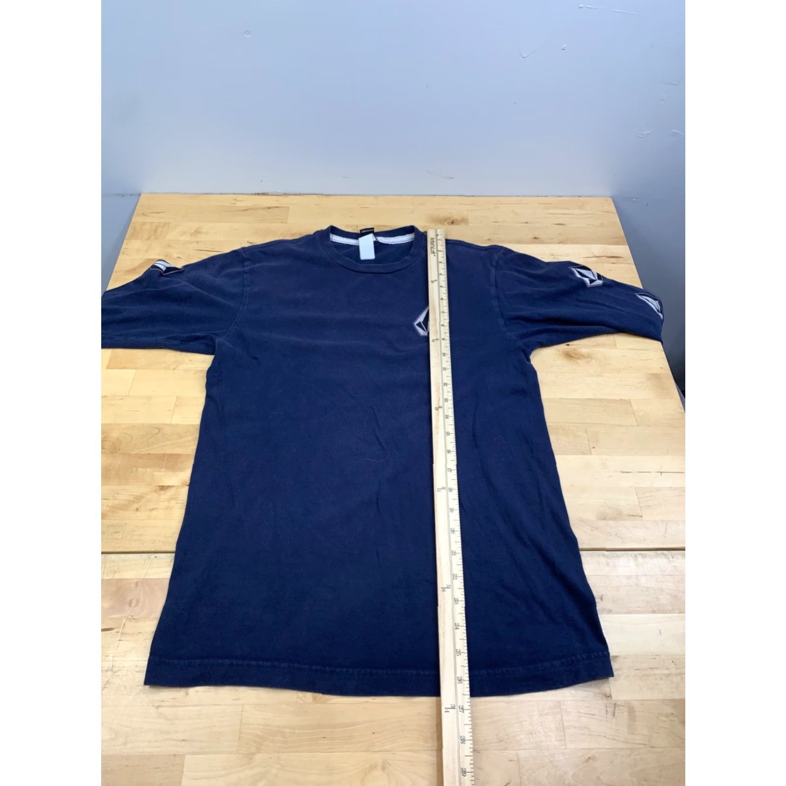 Volcom VINTAGE Volcom Long Sleeve Shirt Men S Blue Surf Y2K Grunge 90s Logo Size US S / EU 44-46 / 1 - 5 Thumbnail