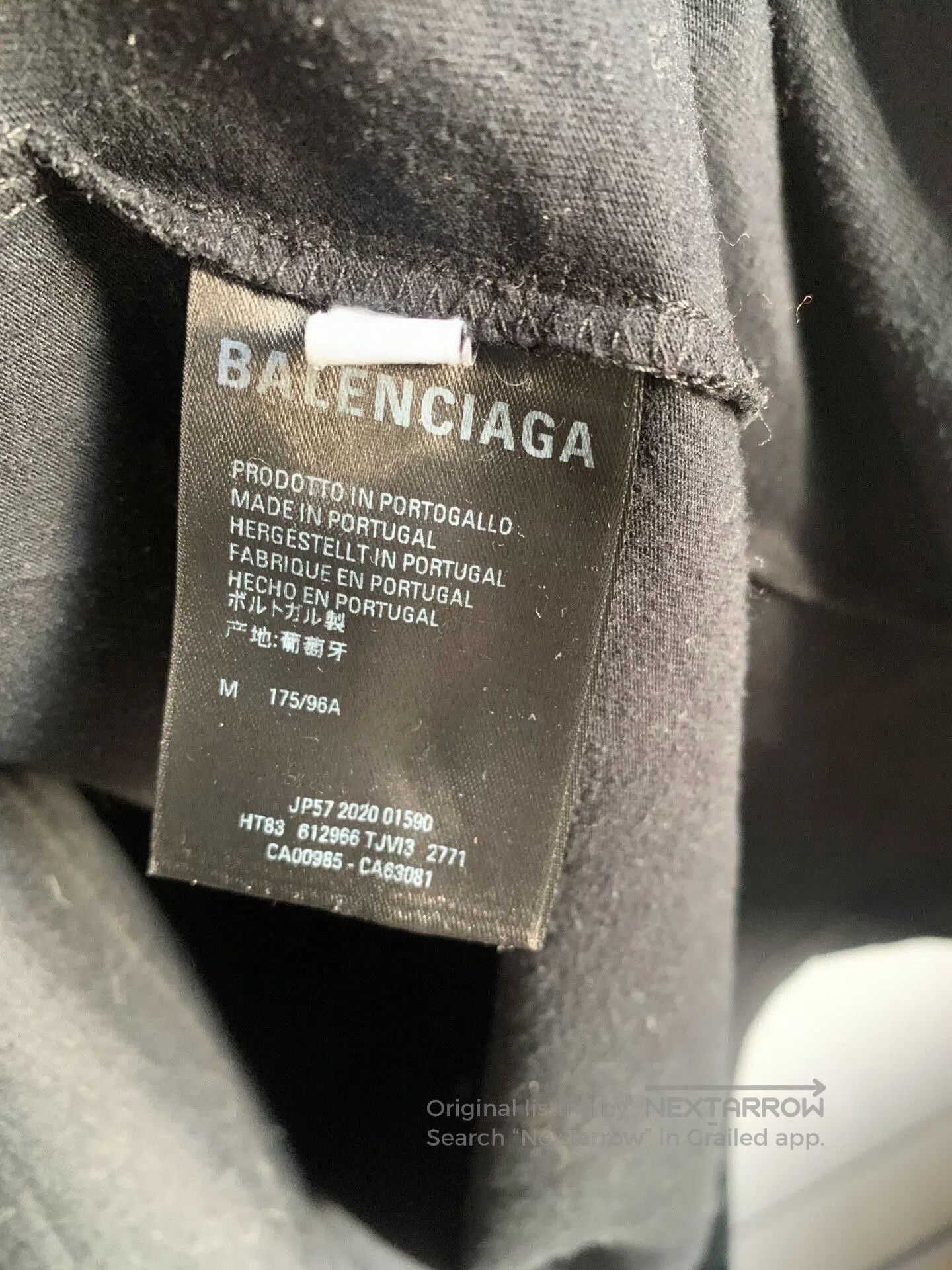 Balenciaga Balenciaga Seven Language Short Sleeve T. Size US M / EU 48-50 / 2 - 4 Thumbnail