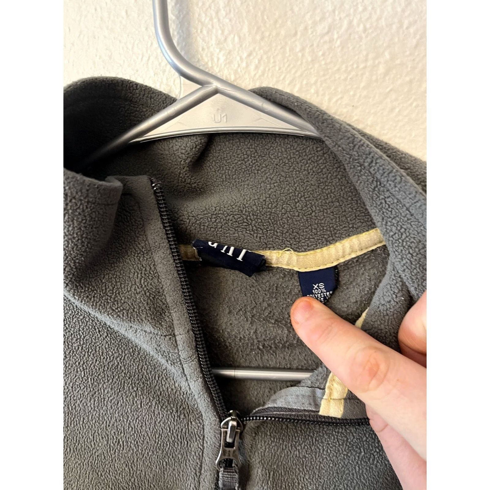 Gap Gap Gray Fleece 1/4 Zip Mock Neck Pullover Men's Sweater XS Size Gap Pullover MENS 1/4 Zip Zipper Pockets Casual Fall Winter Size US XS / EU 42 / 0 - 2 Thumbnail