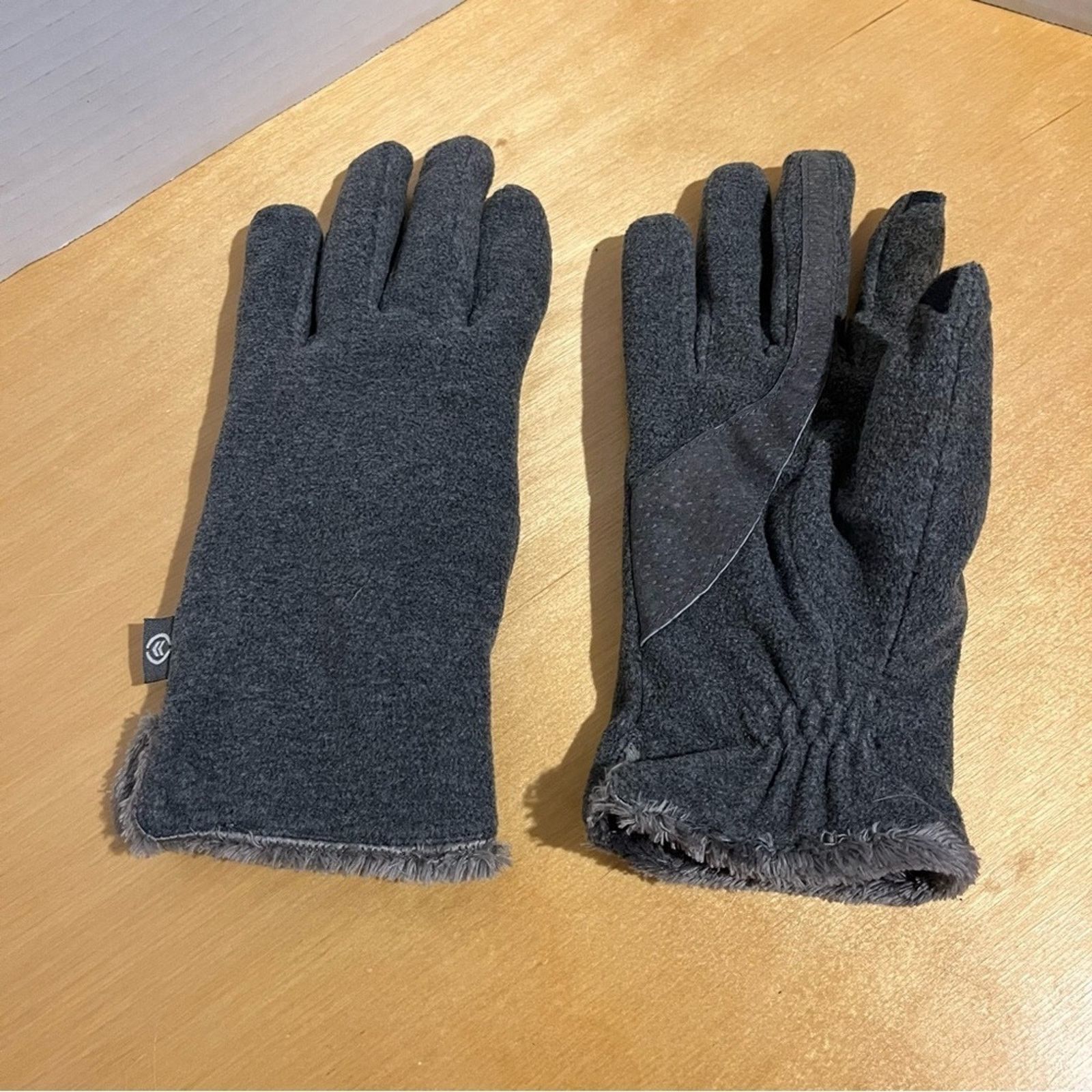 Other Isotoner Gloves Thinsulate Ultra Insulation Fleece Lined Size ONE SIZE - 2 Thumbnail