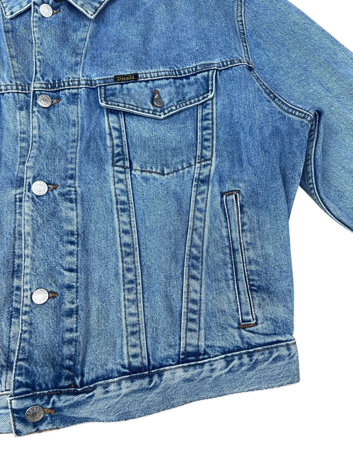 Diesel 90s Diesel Stars Series Distress Mud Denim Trucker Jacket Size US XL / EU 56 / 4 - 10 Thumbnail