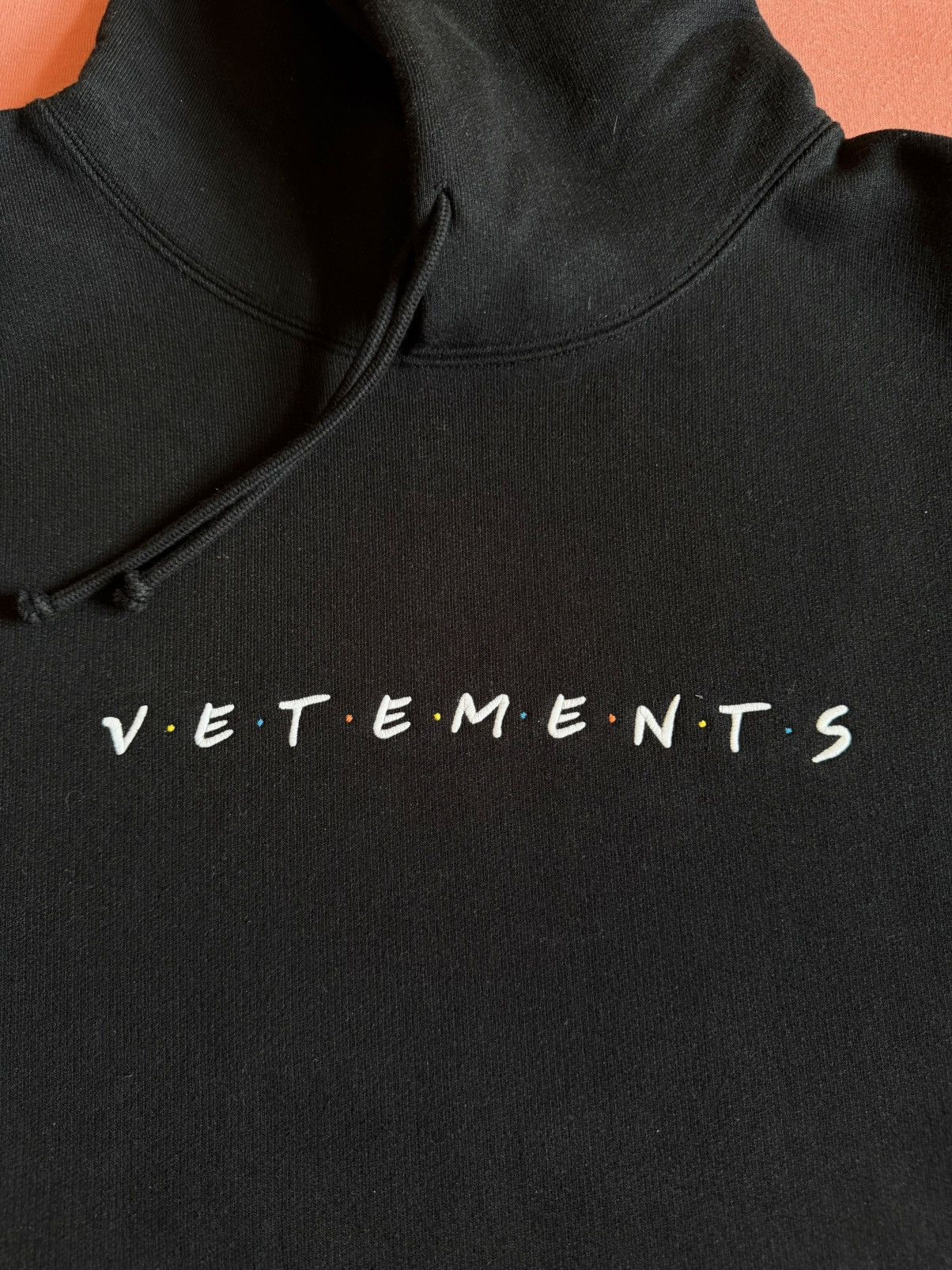 Vetements Vetements Hoodie Frienldy Logo black Great condition Size US S / EU 44-46 / 1 - 2 Thumbnail