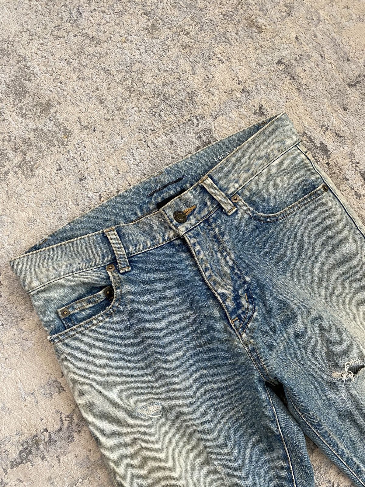 Saint Laurent Paris Saint Laurent - 2016 Crash Denim Size US 27 - 2 Thumbnail