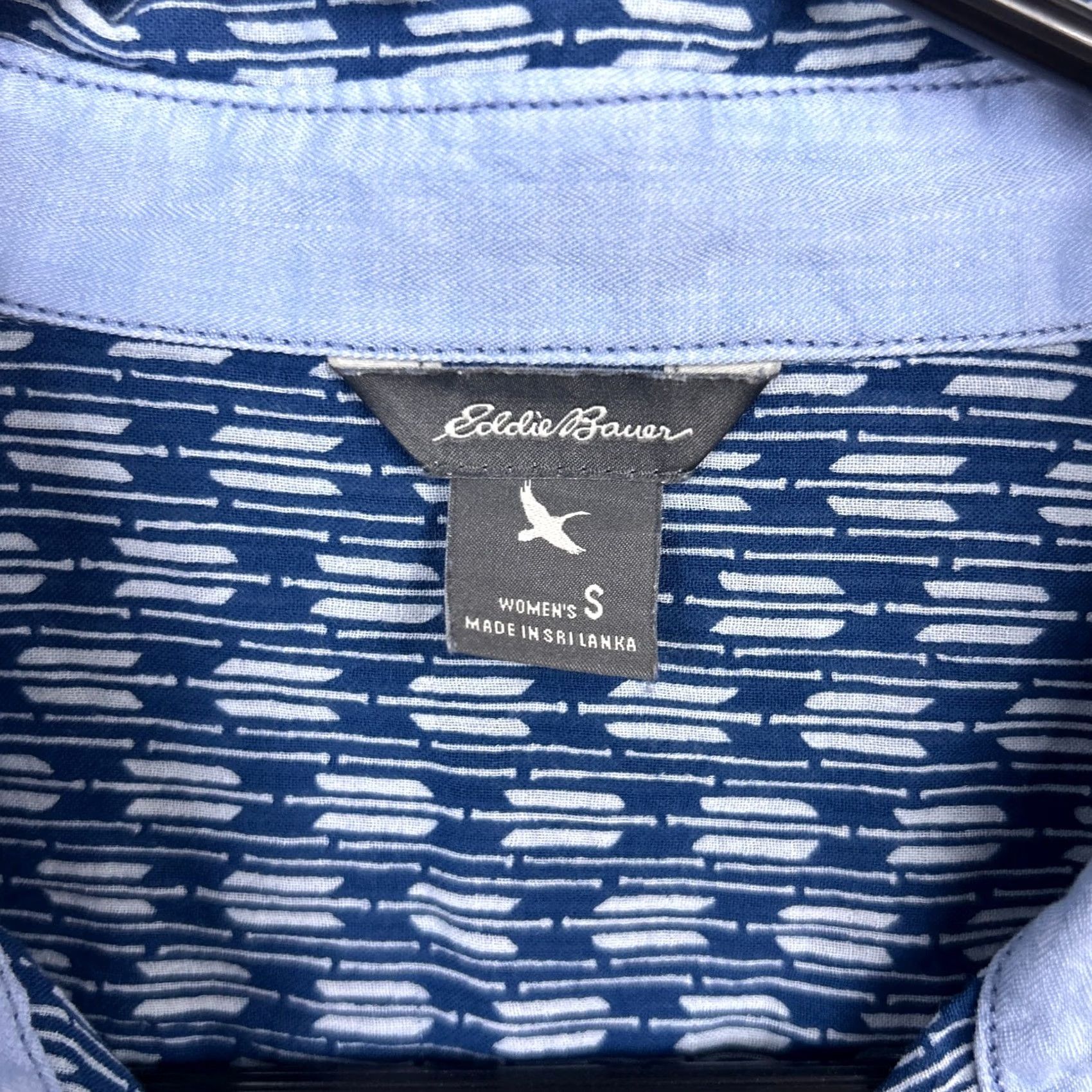 Eddie Bauer Eddie Bauer Womens Shirt Blue White Pattern Collared Thin Button Down Small Size S / US 4 / IT 40 - 5 Thumbnail