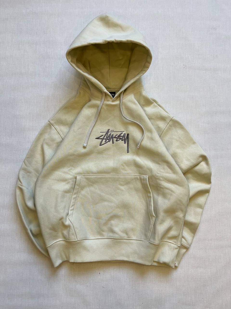 Stussy Stussy beige hoodie | Grailed