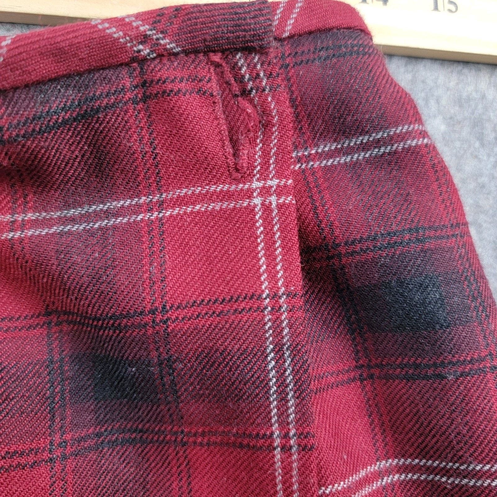 Vintage Liz Claiborne Y2K 100% Wool Plaid Maxi Wrap Skirt Size 8p Size 30" / US 8 / IT 44 - 11 Thumbnail