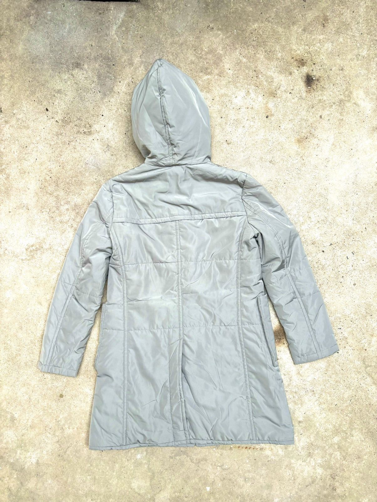 Undercover × Uniqlo Uniqlo X Undercover By JUN TAKAHASHI Coast Jacket Size US S / EU 44-46 / 1 - 13 Thumbnail