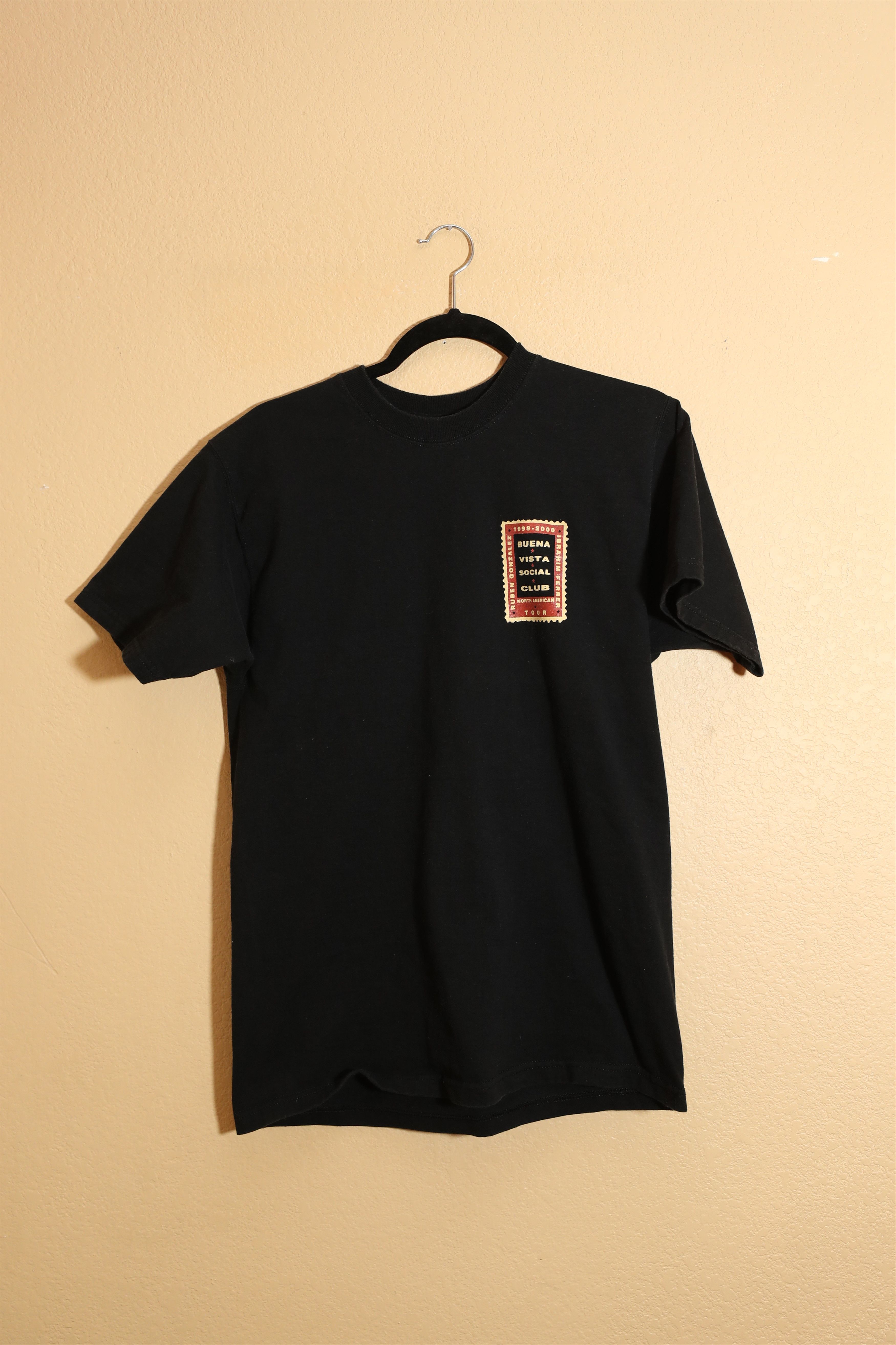 Band Tees × Fruit Of The Loom × Vintage Buena Vista Social Club 1999-2000 NA Tour Tee (M) Size US L / EU 52-54 / 3 - 1 Thumbnail