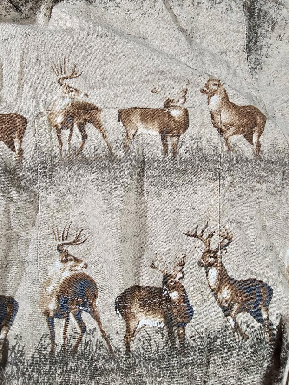 Designer Bluff Creek Outfitters Shirt Mens Large Bucks In Rows Size US L / EU 52-54 / 3 - 2 Thumbnail