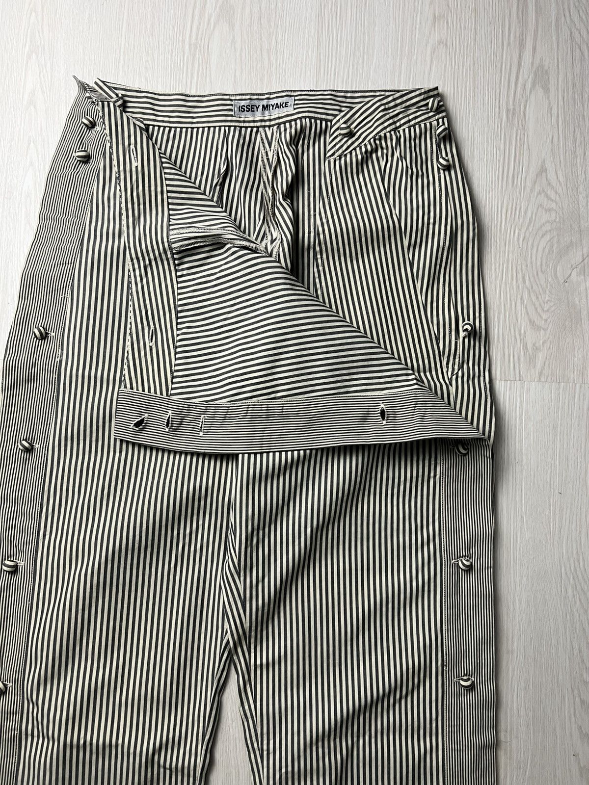 Issey Miyake Rare Issey Miyake Side Button Stripe Pants Size US 28 / EU 44 - 3 Thumbnail