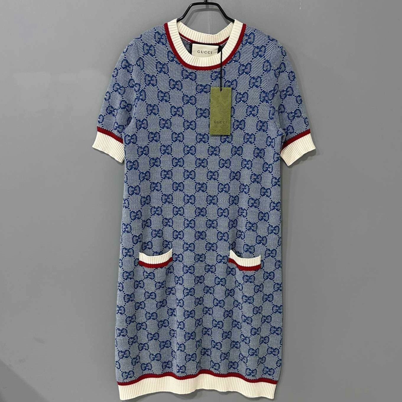 Gucci Gucci Blue T-Shirt S Women Size S / US 4 / IT 40 - 1 Thumbnail
