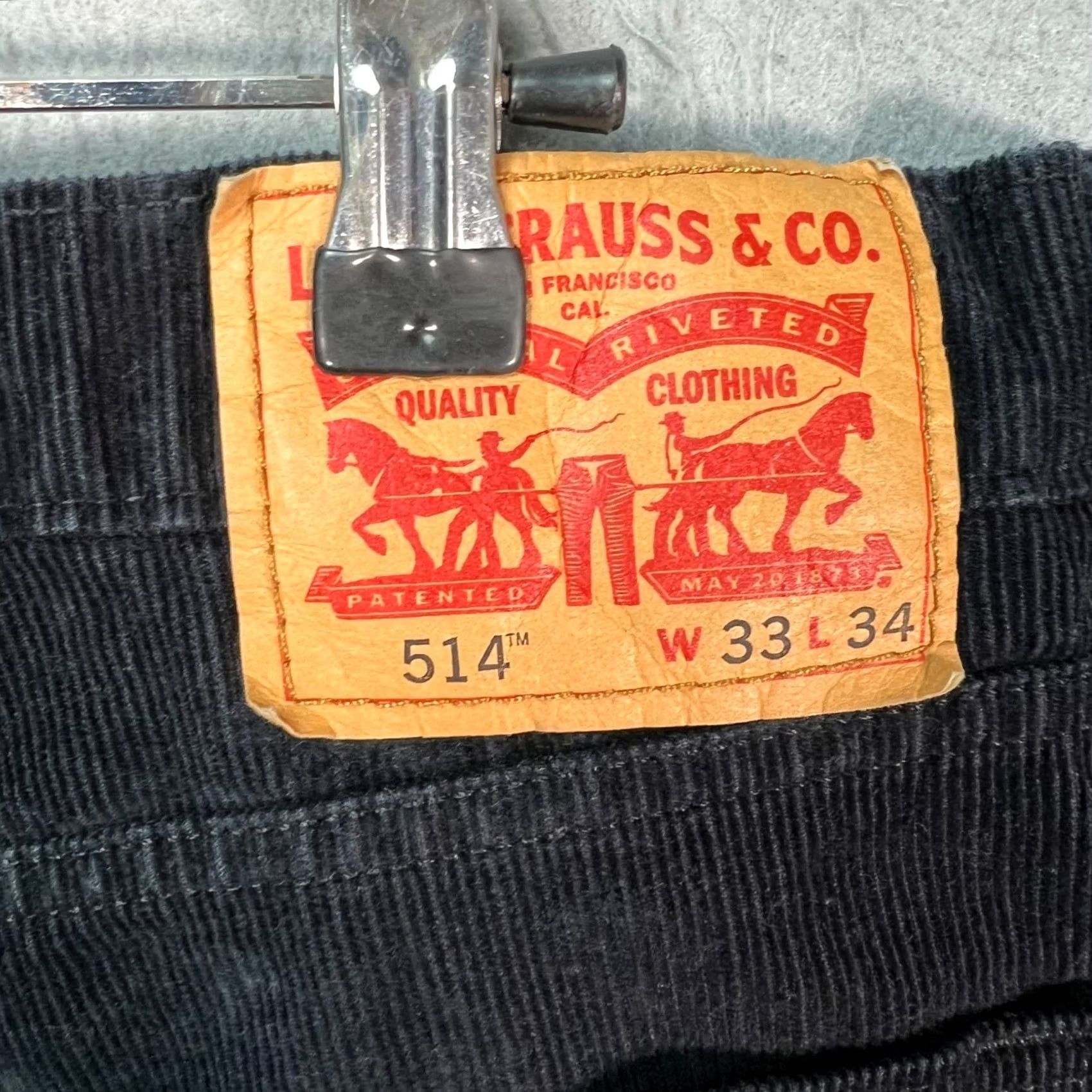 Levi's Levi's 514 Mens Size 33 x 32 Black Corduroy Straight Leg Pants Size US 33 - 3 Thumbnail