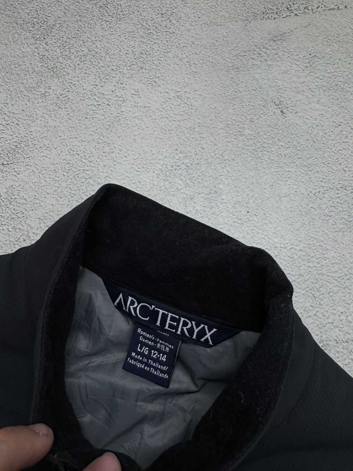 Arc'teryx Vintage Y2k Arc’teryx Nylon Reflective Logo Jacket 00’s Size L / US 10 / IT 46 - 7 Thumbnail