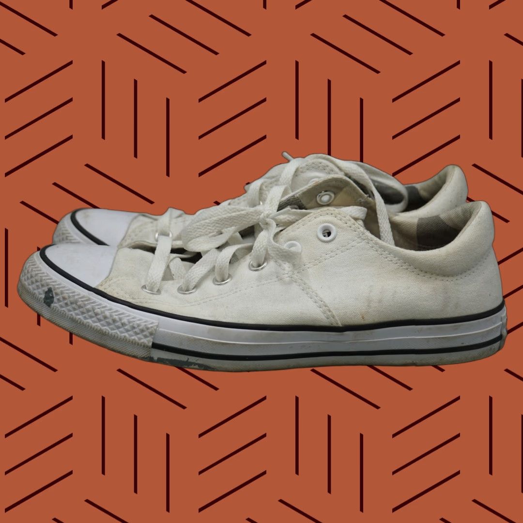 Converse Converse Chuck Taylor All Star Madison Low Top White Women's 10 Used Size L / US 10 / IT 46 - 1 Thumbnail