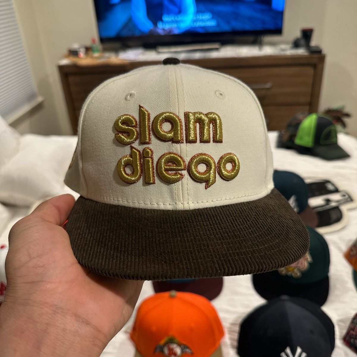 New Era San Diego Padres 7 1/8 “ slam diego “ Size ONE SIZE - 1 Thumbnail