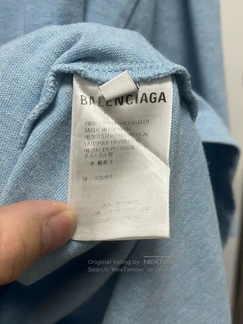 Balenciaga Balenciaga Misty Blue Buckle Short-Sleeve T-Shirt Size US M / EU 48-50 / 2 - 6 Thumbnail