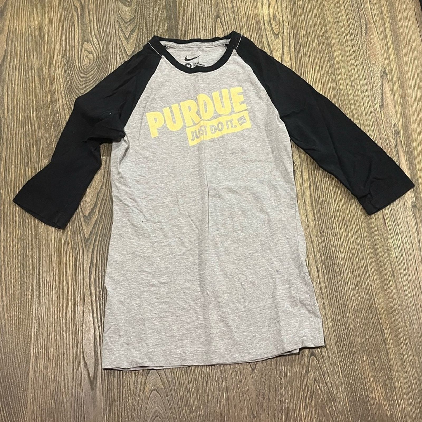 Nike Nike Womens Raglan Top 3/4 Sleeve Slim Fit Gray Black Size M Size M / US 6-8 / IT 42-44 - 1 Thumbnail