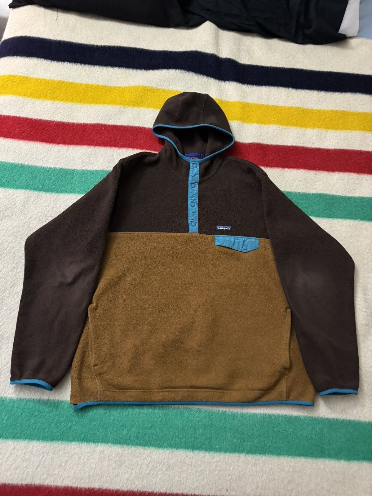 image of Patagonia Synchilla Sweater Colorblock Snap T Fleece XL in Brown Tan, Men's