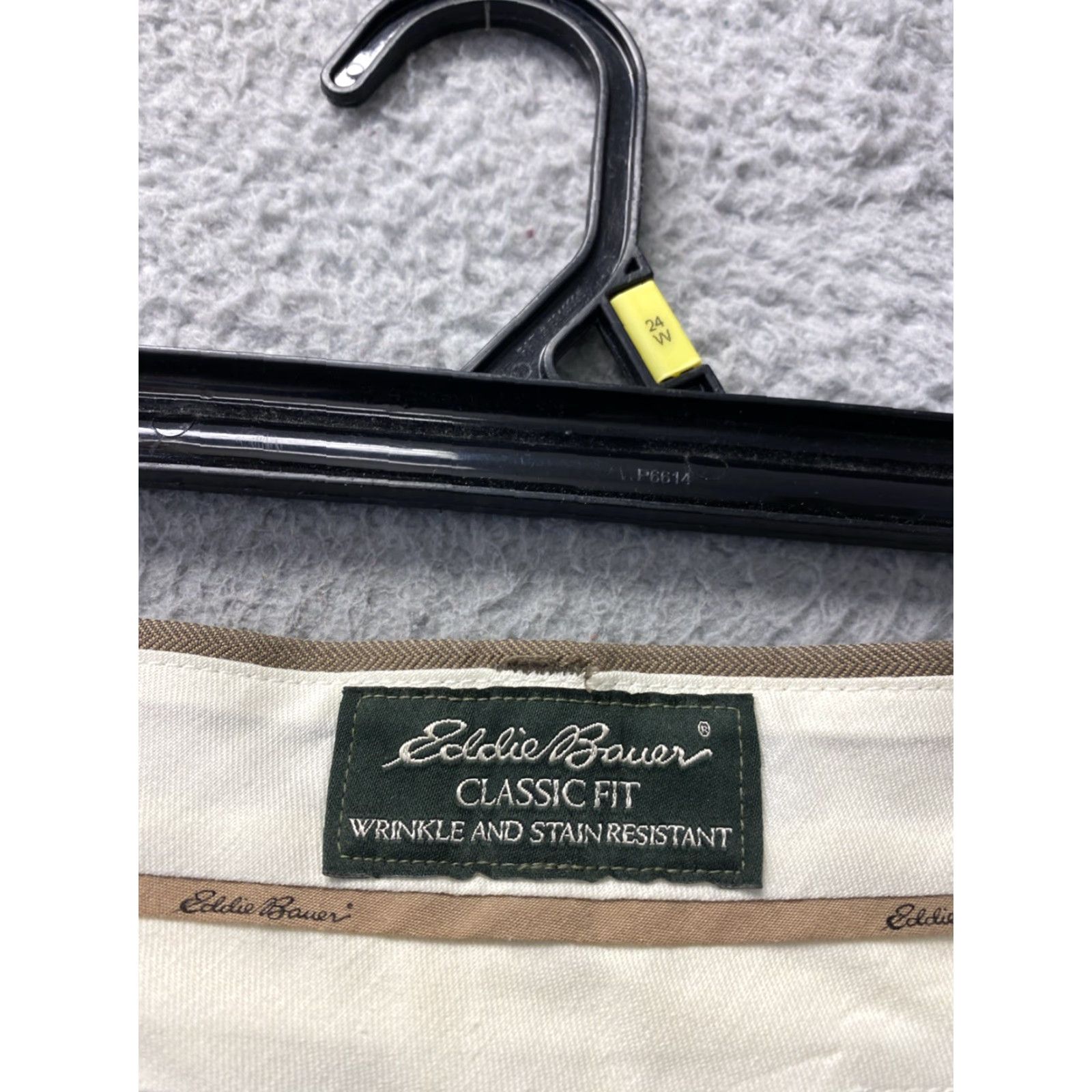 Eddie Bauer Vintage Eddie Bauer Herringbone Tweed Dress Pants Men 35x32 Wool Brown Fall/Winter Size US 35 - 6 Thumbnail